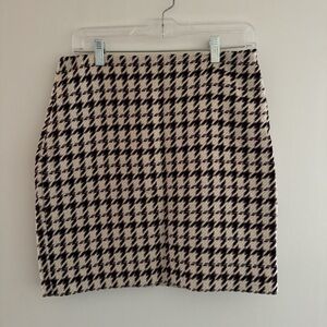White House Black Market Purple and Cream Mini Skirt